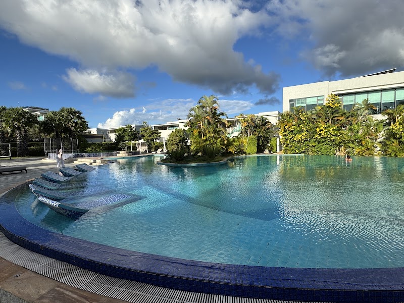 Castle Bayview Resort & Spa