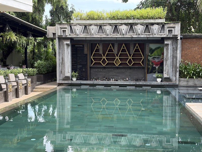 Central Suite Residence