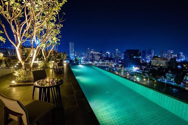 GLOW PARK HOTEL Grand Royal Palace