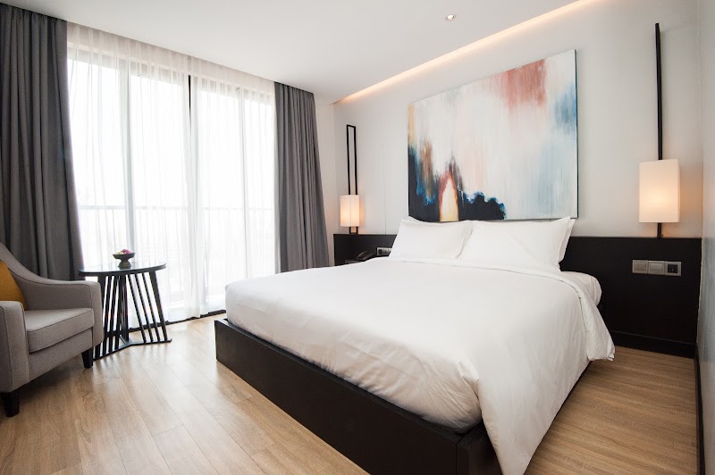 GLOW PARK HOTEL Grand Royal Palace