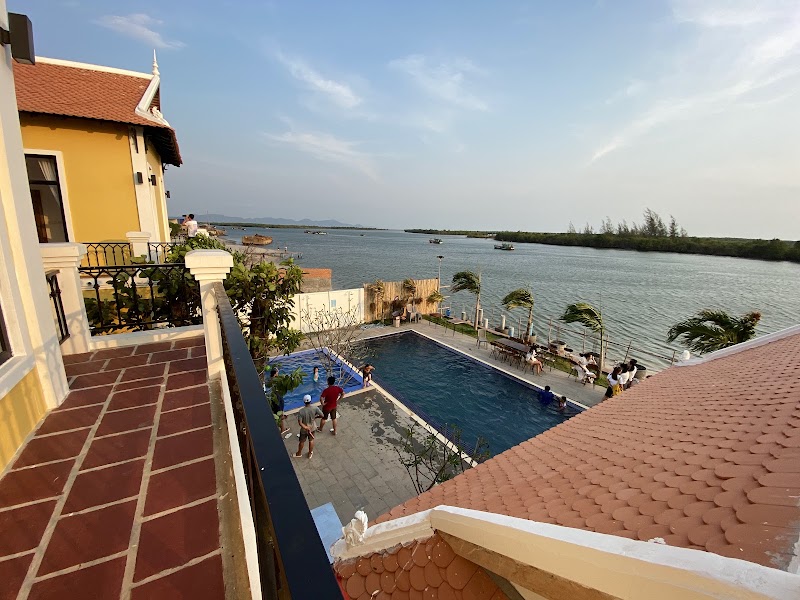Kampot River Residence