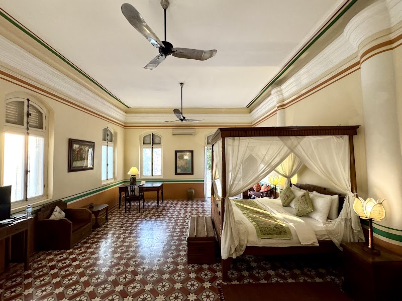 La Villa Battambang Restaurant Boutique Hotel