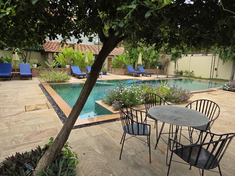 La Villa Battambang Restaurant Boutique Hotel