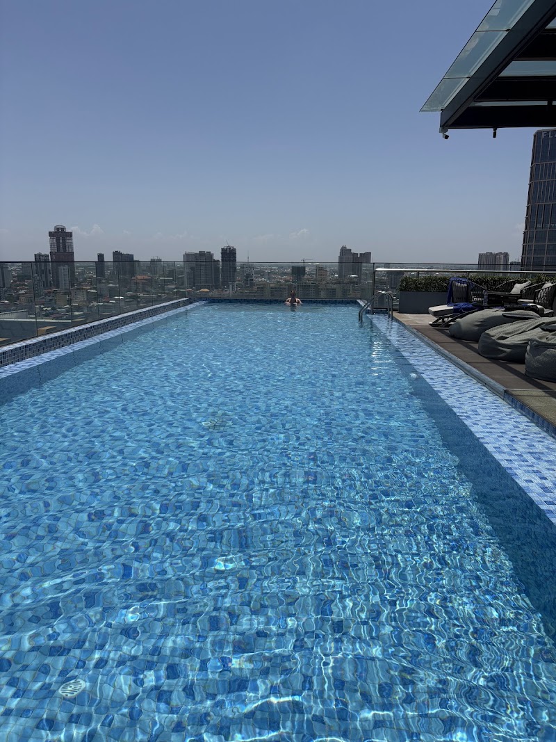 Luxcity Hotel & Apartment