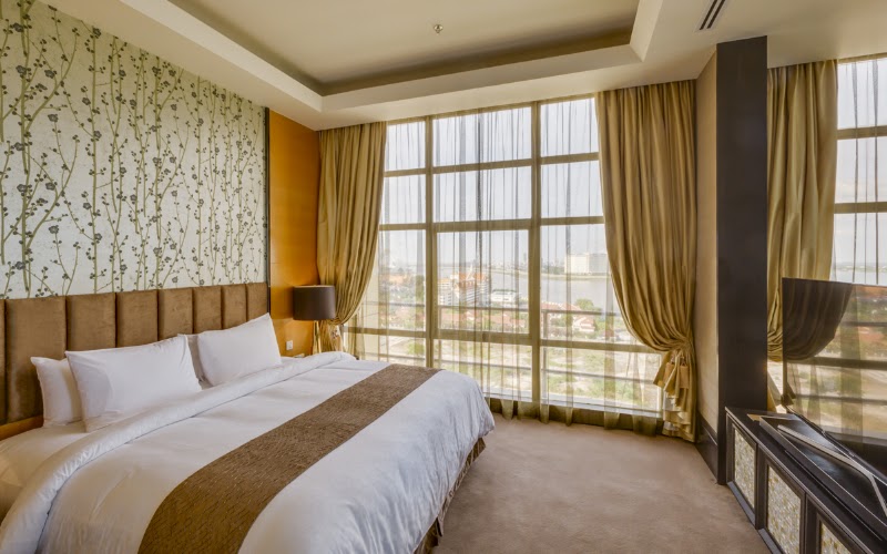 NagaWorld2