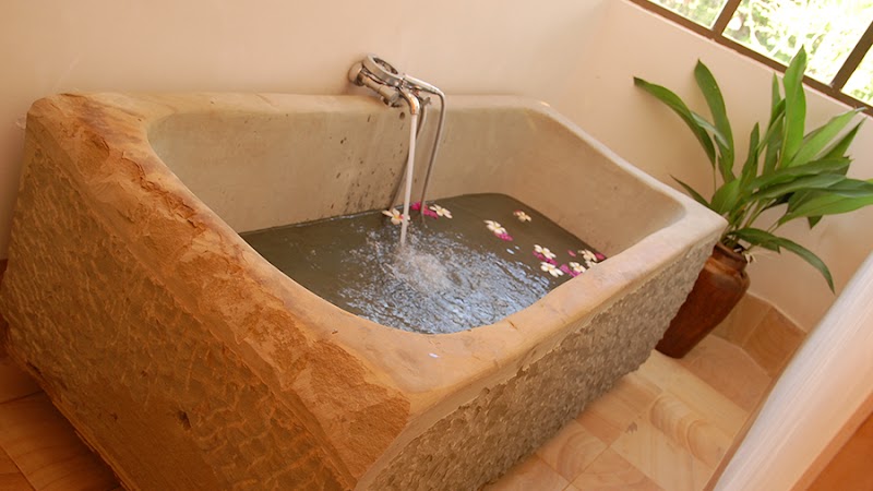 Palm Village Resort & Spa