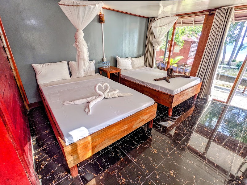 Pura Vita Resort