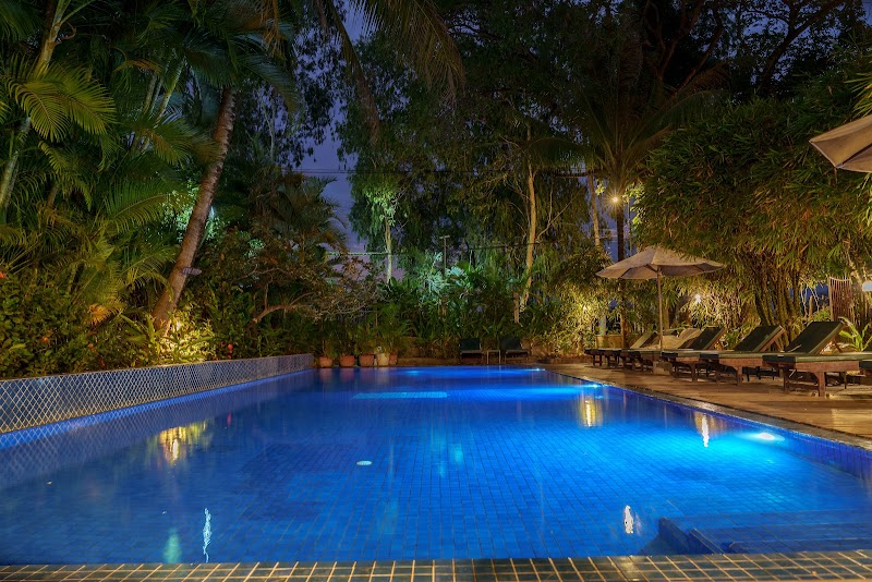 Sambor Village Hotel