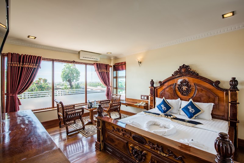 Seng Hout Hotel