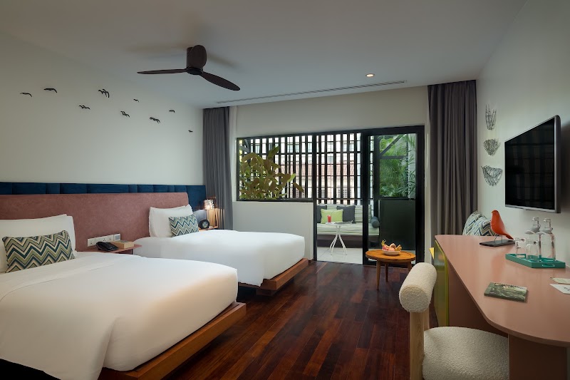 The Aviary Hotel