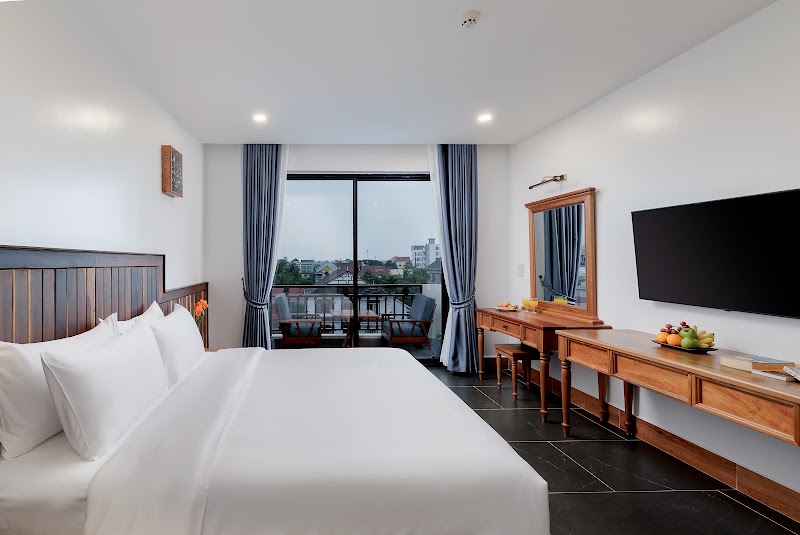 Two Seasons Siem Reap Hotel