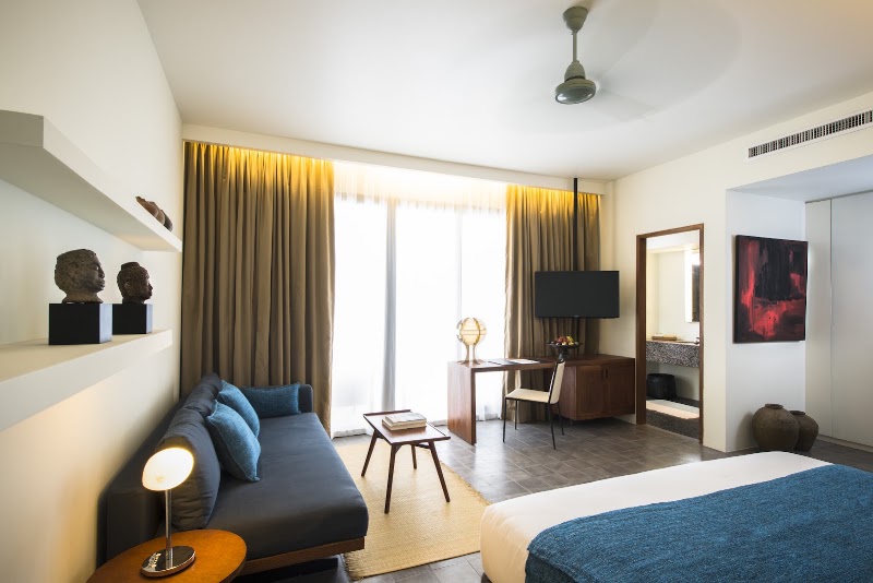 Viroth's Hotel