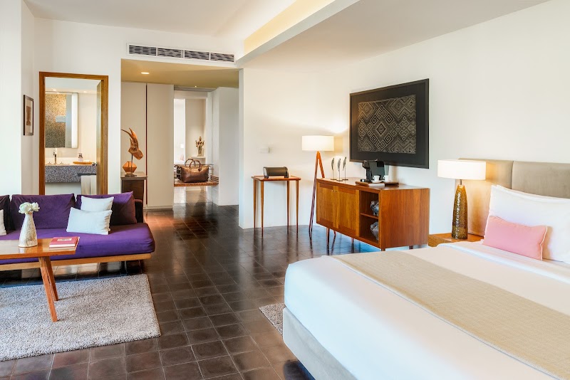 Viroth's Hotel