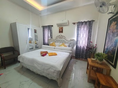 ផ្ទះសំណាក់ មាន់មាស