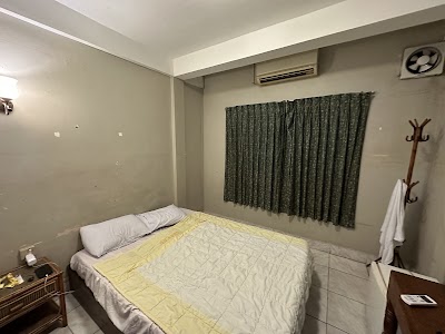 Grey Guesthouse