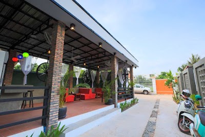 Atesy Group Boutique