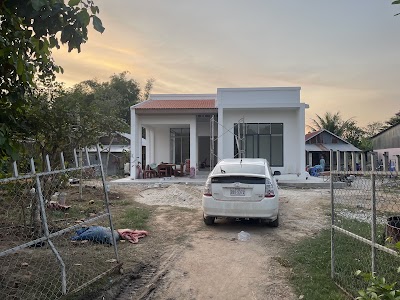 ផ្ទះតាអេង យាយញុិន