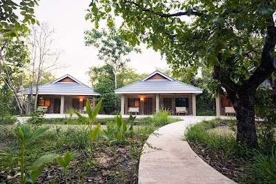 Kriel Lodge By Tmat Paeuy Community