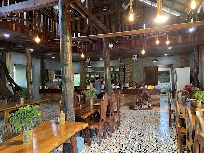 សួនផ្កាលឿងB2NIX