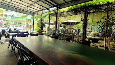 Boost Coffee ＆ Bistro