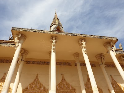 ភោជនីយដ្ឋានភ្នំសន្ទូច