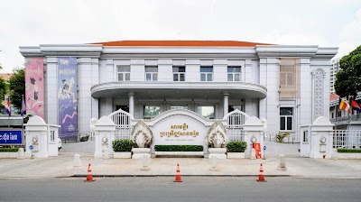SOSORO - Preah Srey Içanavarman Museum