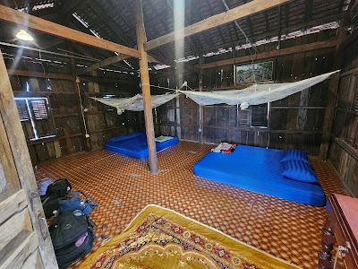Family Batcave Homestay