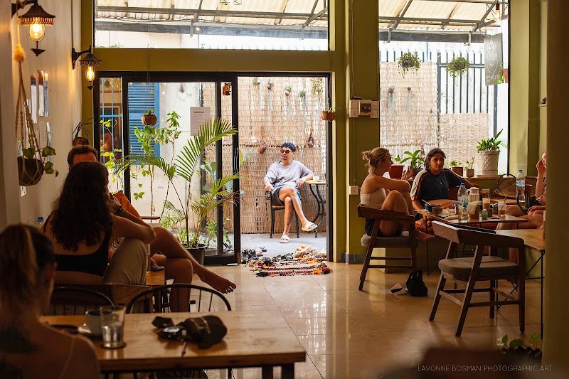 Blend House Cafè & Zen House Yoga