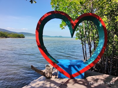 សហគមន៍អេកូទេសចរណ៍ “ព្រែកតាសុខ” Prek Ta Sok Eco-Tourism Community