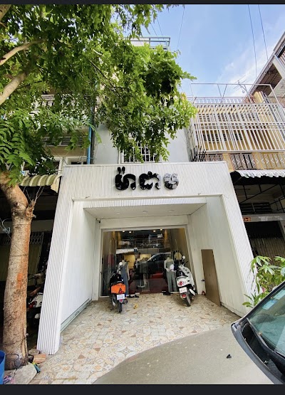 Khmer Village Hostel