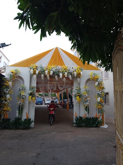 Neary Klahan Guest House