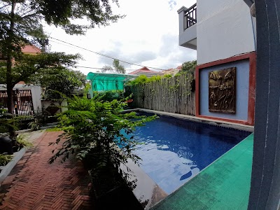 Angkor Rithy boutique