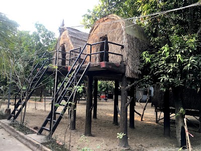 ផ្ទះអ៊ំដ្នានចំការស្នេហ៌ Chamkar Sne Resorts