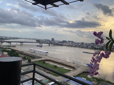 LCS Hotel & Apartment