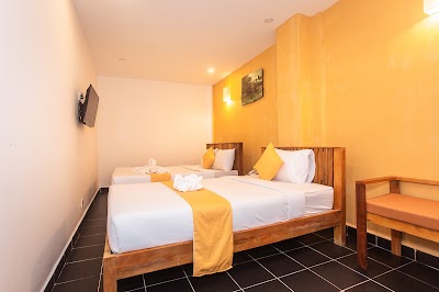 Grand Elevation Hotel