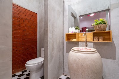 Angkor Rithy boutique