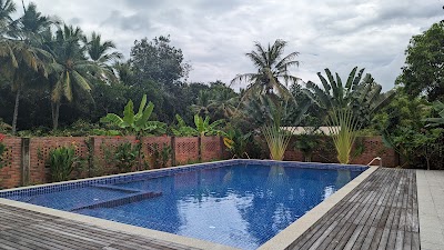 La Maison Bleue BTB