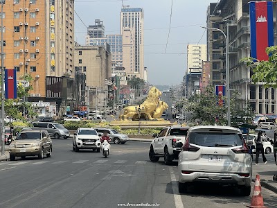 Two Lions Roundabout(SHV)