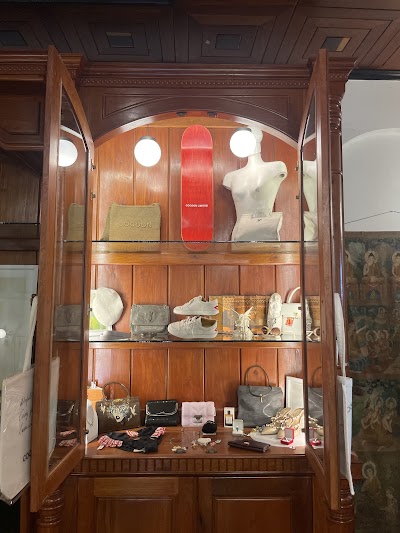 The Cocoon House - Art Gallery, Concept Store, Fashion Vintage and Skate Shop - by Cocoon Limited