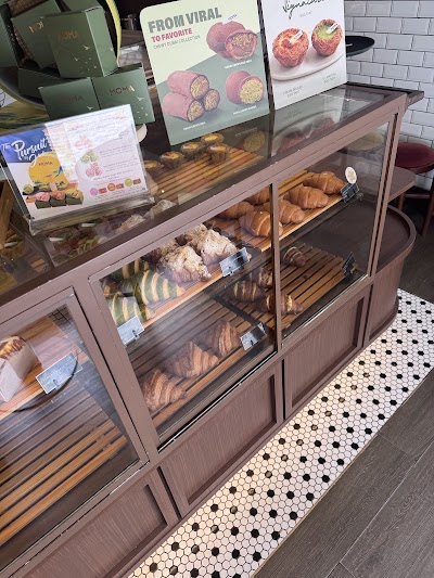 Moma Bakehouse & Bistro