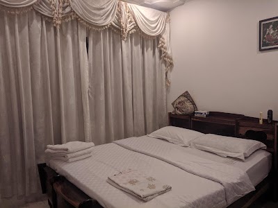 Royal Guest House