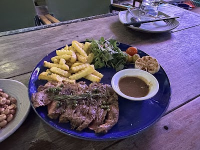 The WATERS Pub and Eatery