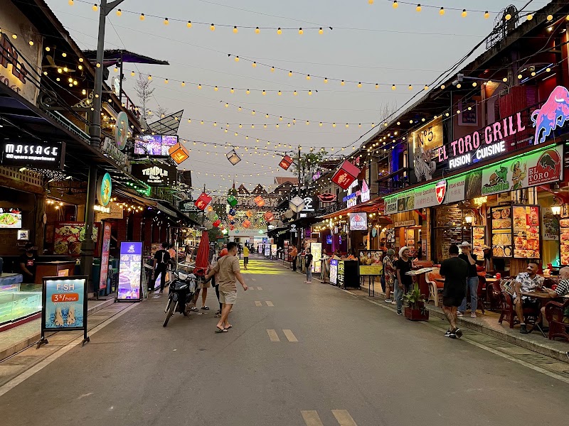 Pub Street — Sights, Siem Reap