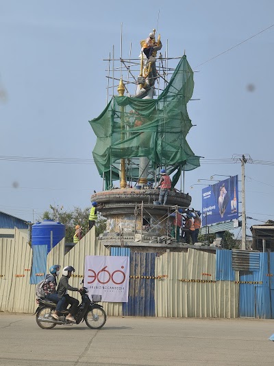 Preah Noray Roundabout