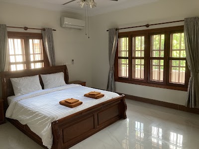 Lily Pad Boutique Hotel & Swiss Restaurant
