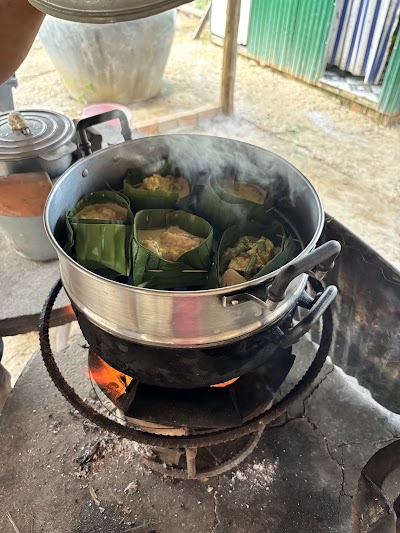 Smokin' Pot Authentic Cambodian Restaurant and Cooking School