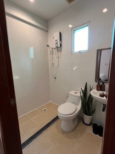 D32 Homestay