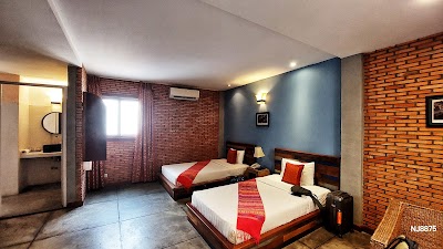 Saravoan Royal Palace Hotel