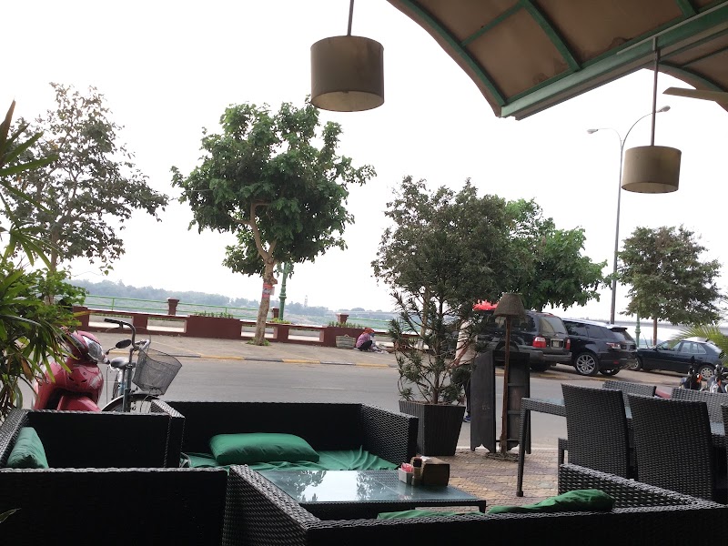 Smile Restaurant