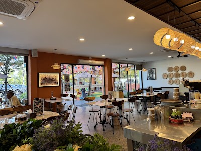 Maly Restaurant